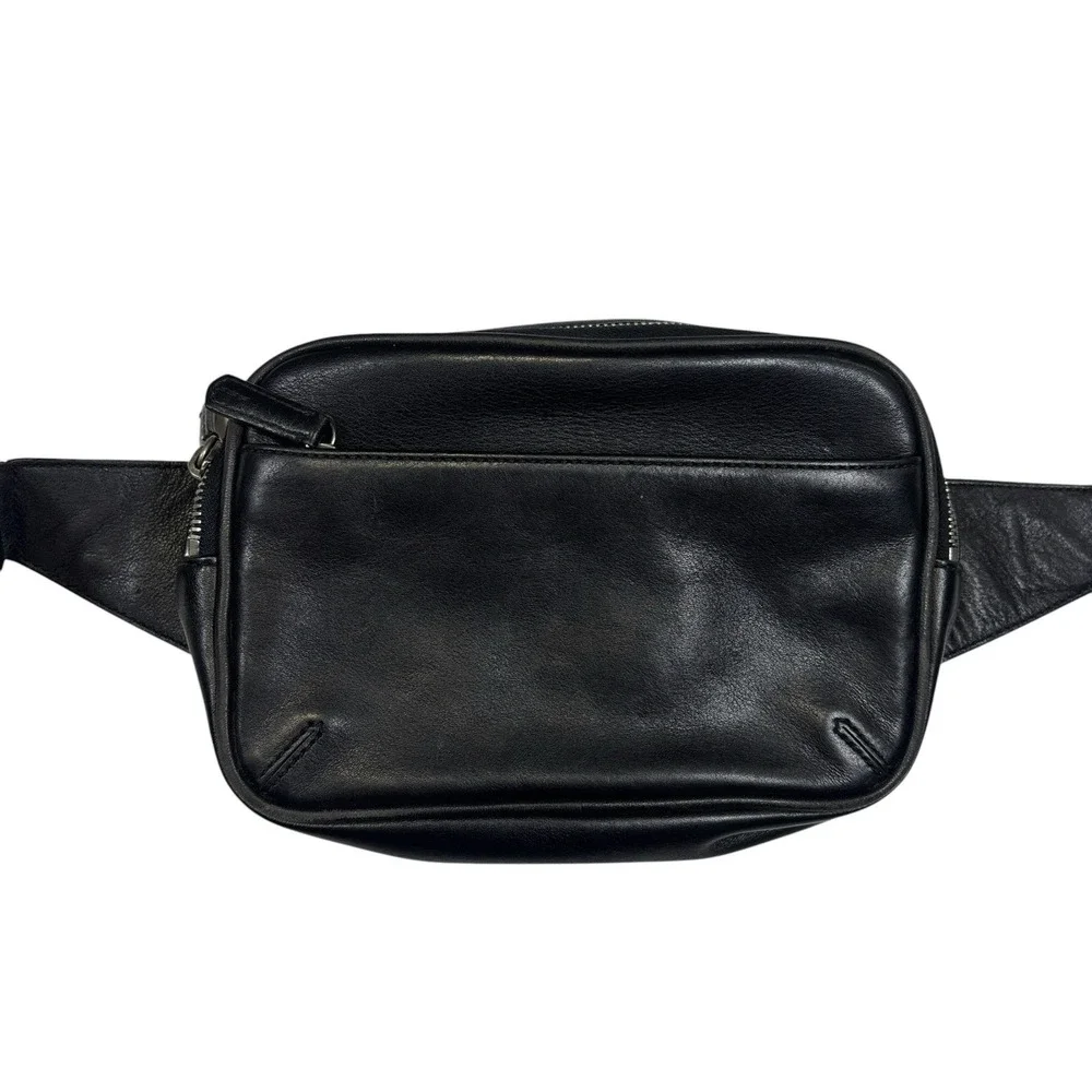 COACH Black Leather Waist Pack Bag D3S-5446‎